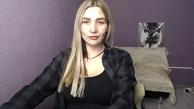 Snapshot of _sexy_lady chatting on October 2025 01:21:02 PM sexy lady online show from October 2025 01:21:02 PM