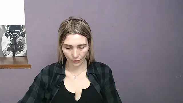 Snapshot of _sexy_lady chatting on November 2025 01:15:02 PM sexy lady online show from November 2025 01:15:02 PM