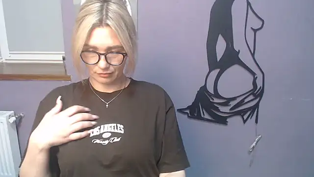  sexy lady online show from May 2026 12:46:01 PM