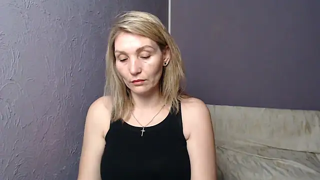 Snapshot of _sexy_lady chatting on March 2025 01:45:01 PM sexy lady online show from March 2025 01:45:01 PM