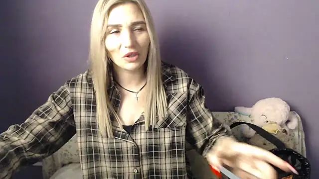  sexy lady online show from December 2025 01:15:01 PM