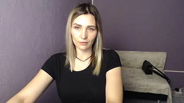 Snapshot of _sexy_lady chatting on September 2025 12:56:02 PM sexy lady online show from September 2025 12:56:02 PM