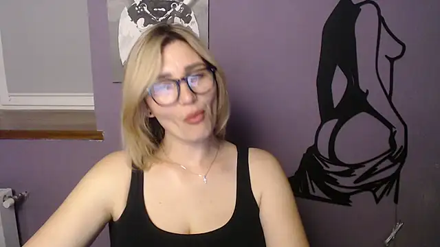  sexy lady online show from June 2026 01:54:01 PM