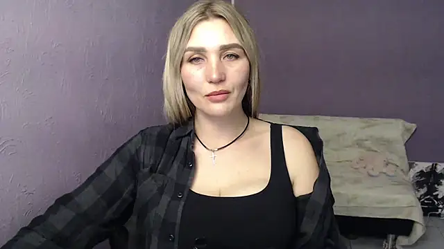 Snapshot of _sexy_lady chatting on November 2025 01:15:01 PM sexy lady online show from November 2025 01:15:01 PM