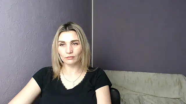 Snapshot of _sexy_lady chatting on February 2025 07:30:02 PM sexy lady online show from February 2025 07:30:02 PM