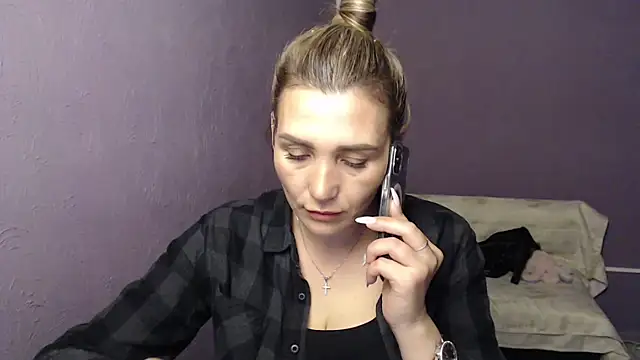 Snapshot of _sexy_lady chatting on October 2025 12:15:02 PM sexy lady online show from October 2025 12:15:02 PM