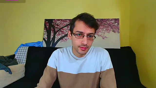 HungEddy online show from December 2025 02:38:01 PM