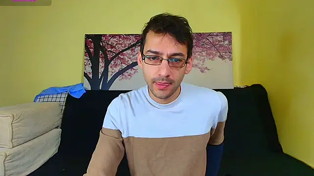 HungEddy online show from November 2025 07:58:02 PM