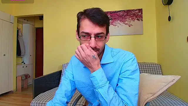 HungEddy online show from December 2025 09:25:01 AM