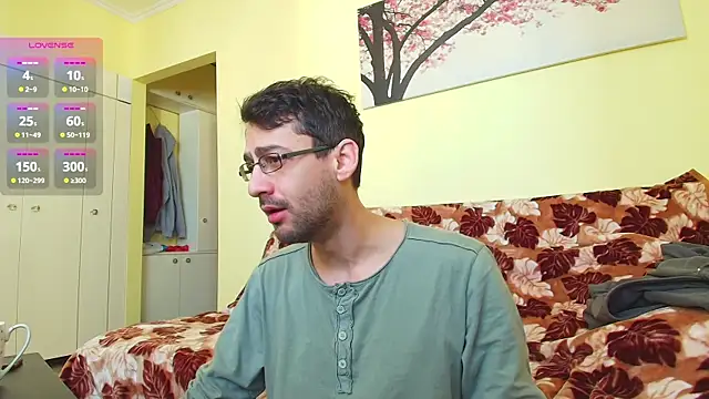HungEddy online show from March 2025 12:09:02 PM
