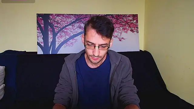 HungEddy online show from October 2025 04:58:02 AM