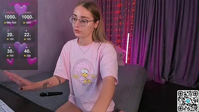 Snapshot of LivyyBossom chatting on September 2025 05:30:01 PM LivyyBossom online show from September 2025 05:30:01 PM