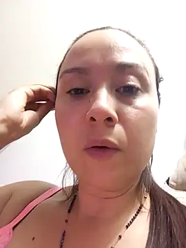 Snapshot of RenataSexy_ chatting on February 2025 03:23:01 AM RenataSexy online show from February 2025 03:23:01 AM