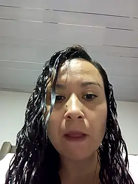 Snapshot of RenataSexy_ chatting on March 2025 03:51:02 PM RenataSexy online show from March 2025 03:51:02 PM