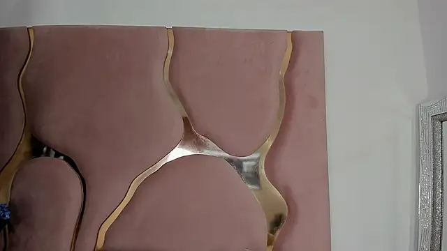 Sofia-candyht online show from March 2026 04:23:01 PM