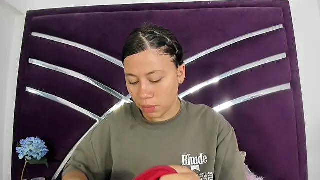 Sofia-candyht online show from March 2026 05:09:02 PM