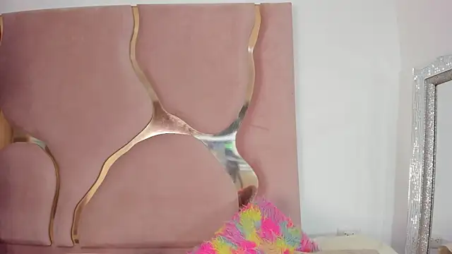 Sofia-candyht online show from March 2026 07:15:01 PM