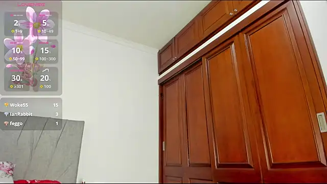 tammy  brown online show from December 2025 01:02:02 PM