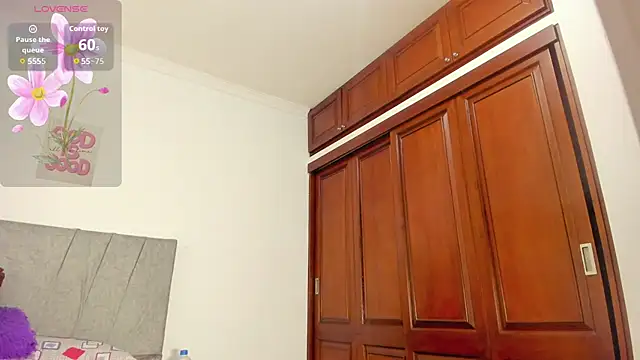 tammy  brown online show from November 2025 12:38:01 PM