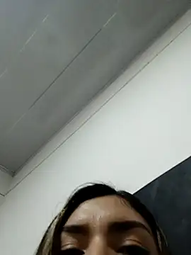 Snapshot of GIRL_DONCELLA chatting on February 2025 09:58:02 PM GIRL DONCELLA online show from February 2025 09:58:02 PM