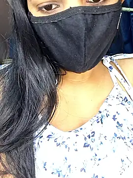 Nisha027 online show from January 2026 12:06:02 AM