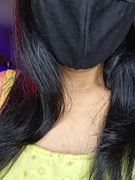 Snapshot of Nisha027 chatting on September 2025 12:10:02 AM Nisha027 online show from September 2025 12:10:02 AM