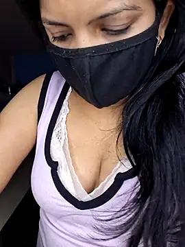 Nisha027 online show from February 2026 01:27:02 AM