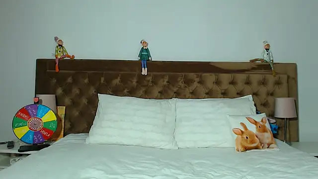 Aylinhoney08 online show from November 2025 04:01:01 AM