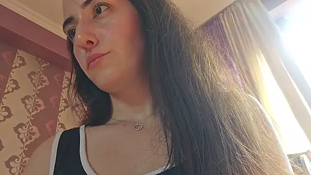 AlejandraDelaney online show from June 2026 12:33:01 PM