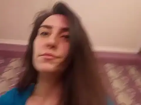 Snapshot of AlejandraDelaney chatting on October 2025 12:28:02 PM AlejandraDelaney online show from October 2025 12:28:02 PM