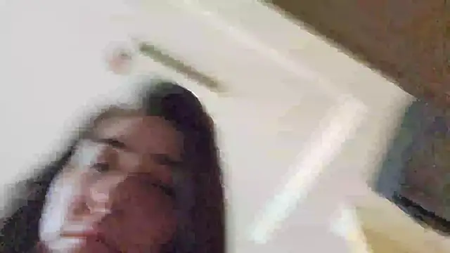 Snapshot of AlejandraDelaney chatting on March 2025 01:45:02 PM AlejandraDelaney online show from March 2025 01:45:02 PM