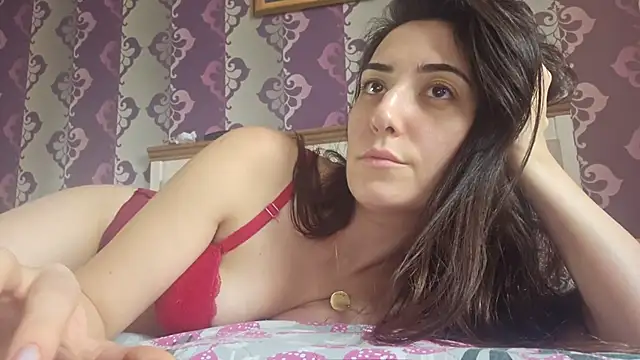 Snapshot of AlejandraDelaney chatting on September 2025 12:55:02 PM AlejandraDelaney online show from September 2025 12:55:02 PM