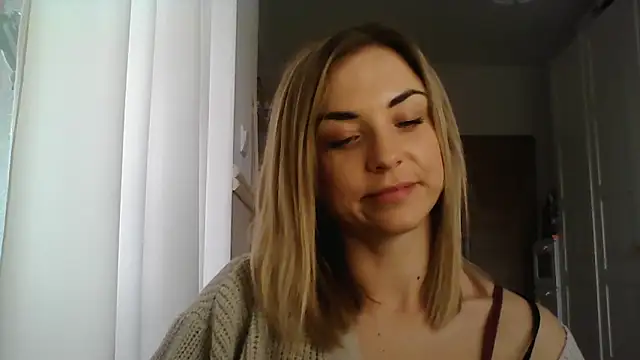 Snapshot of ashley_xlove chatting on March 2025 10:38:02 AM ashley xlove online show from March 2025 10:38:02 AM