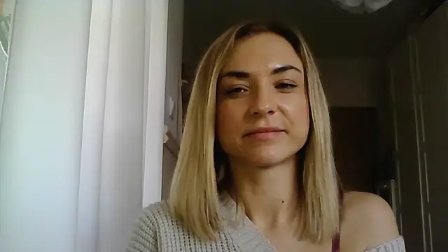 Snapshot of ashley_xlove chatting on February 2025 10:43:02 AM ashley xlove online show from February 2025 10:43:02 AM