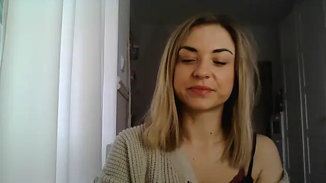 Snapshot of ashley_xlove chatting on March 2025 07:35:02 AM ashley xlove online show from March 2025 07:35:02 AM