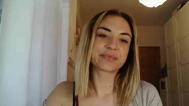 Snapshot of ashley_xlove chatting on January 2025 02:46:02 PM ashley xlove online show from January 2025 02:46:02 PM