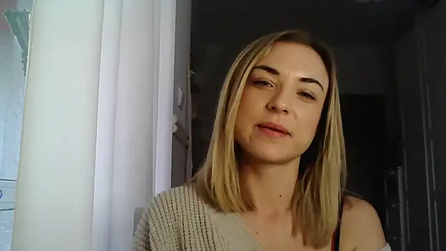 Snapshot of ashley_xlove chatting on February 2025 11:09:01 AM ashley xlove online show from February 2025 11:09:01 AM