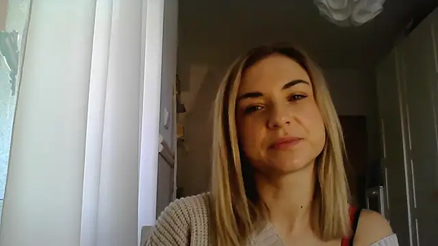 Snapshot of ashley_xlove chatting on February 2025 07:44:01 AM ashley xlove online show from February 2025 07:44:01 AM