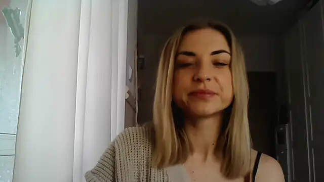 Snapshot of ashley_xlove chatting on February 2025 07:41:01 AM ashley xlove online show from February 2025 07:41:01 AM