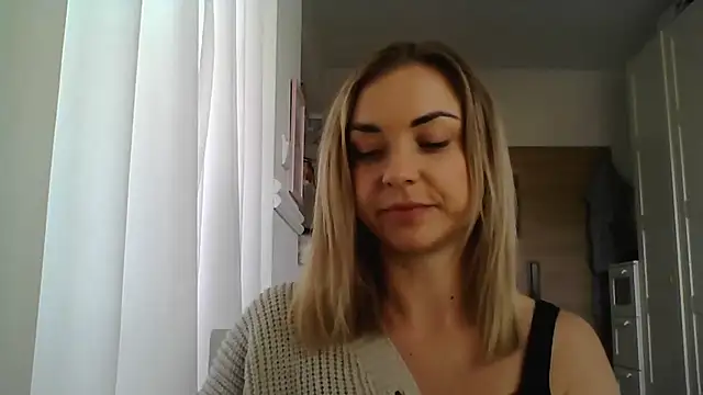 Snapshot of ashley_xlove chatting on March 2025 10:49:02 AM ashley xlove online show from March 2025 10:49:02 AM