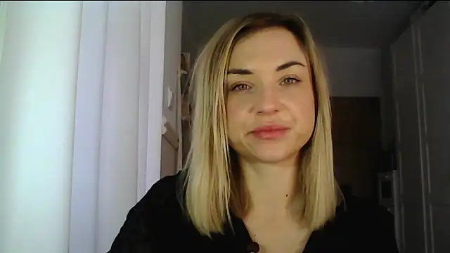 Snapshot of ashley_xlove chatting on January 2025 08:05:01 AM ashley xlove online show from January 2025 08:05:01 AM