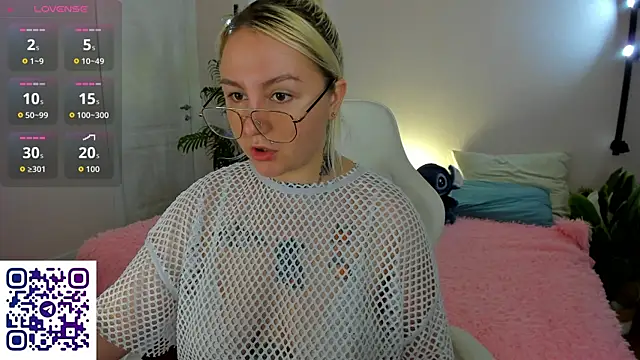 Debbie Taylor online show from May 2026 05:17:01 PM