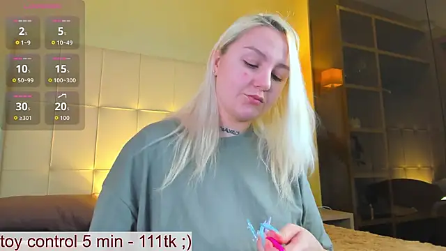 Debbie Taylor online show from April 2026 05:41:02 PM