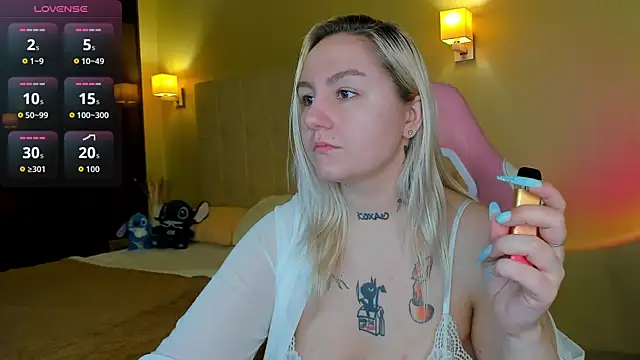 Debbie Taylor online show from February 2026 05:44:01 PM