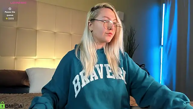 Debbie Taylor online show from April 2026 05:25:01 PM