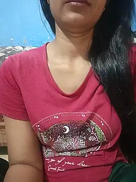 Snapshot of Rajni-Mehra chatting on June 2026 03:52:02 AM Rajni-Mehra online show from June 2026 03:52:02 AM