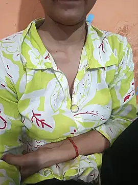 Snapshot of Rajni-Mehra chatting on May 2026 10:36:01 AM Rajni-Mehra online show from May 2026 10:36:01 AM