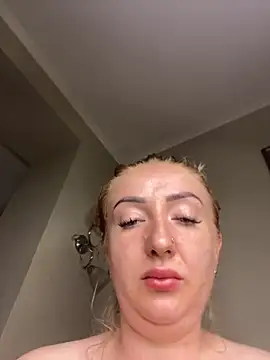 Snapshot of BrigitDani_ chatting on September 2025 11:08:02 AM BrigitDani online show from September 2025 11:08:02 AM