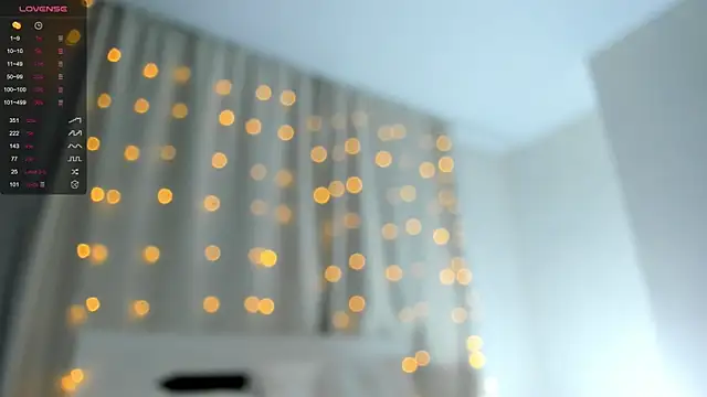 Snapshot of OttilieBurruss chatting on March 2025 02:10:02 PM OttilieBurruss online show from March 2025 02:10:02 PM