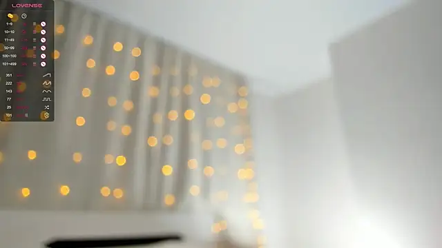 Snapshot of OttilieBurruss chatting on March 2025 05:20:01 PM OttilieBurruss online show from March 2025 05:20:01 PM